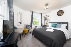 Stylish and newly renovated flat in Hackney